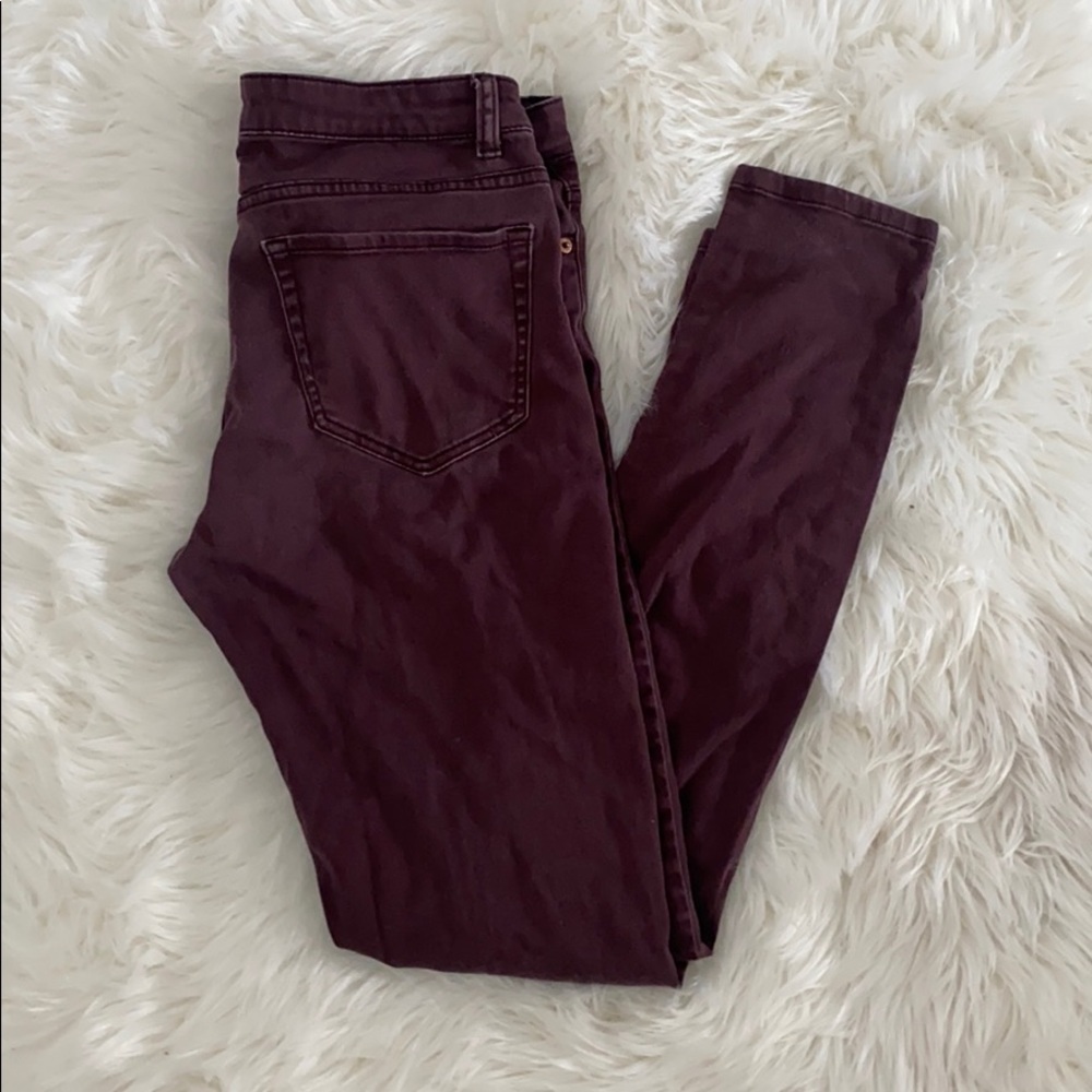 Women's plum/purple skinny jeans